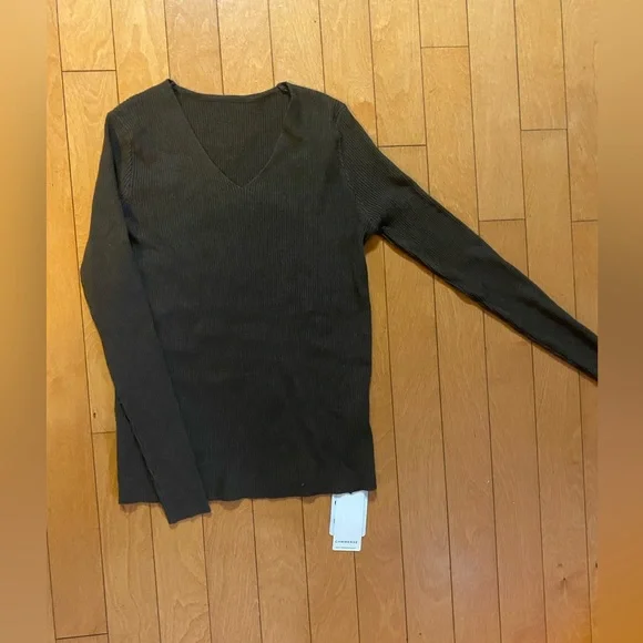 Commense - Brown Ribbed-Knit Sweater - Sz L - Picture 2 of 10